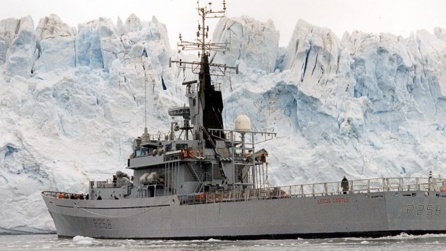 HMS-Leeds-Castle-S-Georgia-2003-1